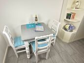 Esstisch im Wohnzimmer