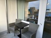 Westloggia mit Balkonmöbel