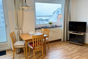 Essplatz mit kleinem Meerblick