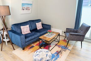 Wohnzimmer - Sitzbereich mit Sofa