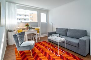 1-Zimmer-Appartement mit Schlafsofa und Essplatz