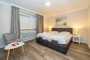 Schlafzimmer mit Boxspringbett