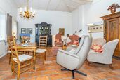 Wohnzimmer mit Sitzmöglichkeiten