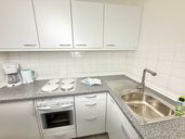 Separate Küche ohne Fenster & Tür