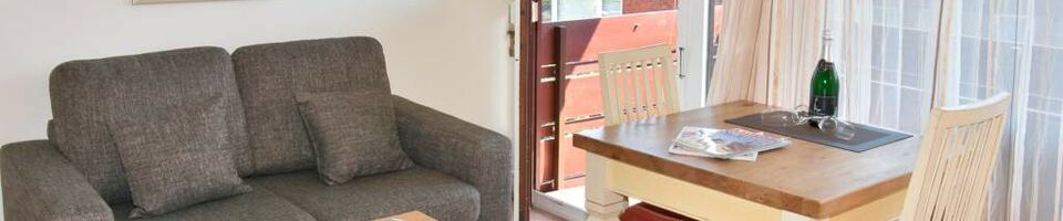 Klaus-Groth-Straße 2, KG27