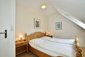 Schlafzimmer mit Doppelbett